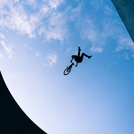 AUDI NINES / Bike